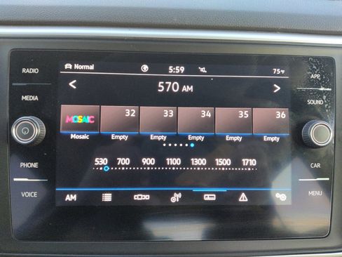 Used 2021 Volkswagen Atlas Cross Sport SE w/ Panoramic Sunroof Package AWD/4WD image 25