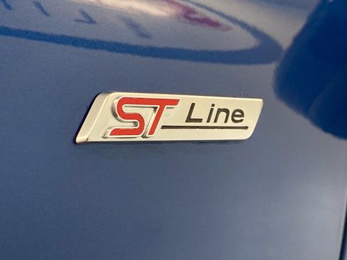 Used 2023 Ford Escape ST-Line Select image 14