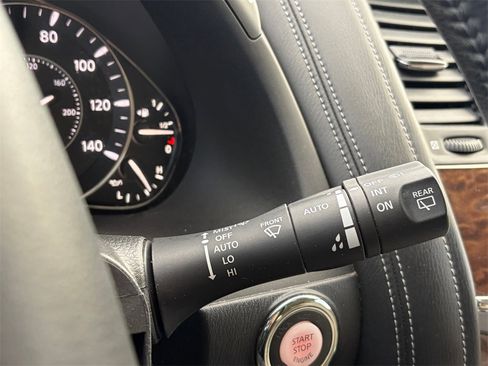 Certified 2019 Nissan Armada SL w/ Premium Package image 16