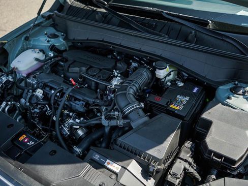 New 2027 Hyundai Kona Limited AWD/4WD image 7