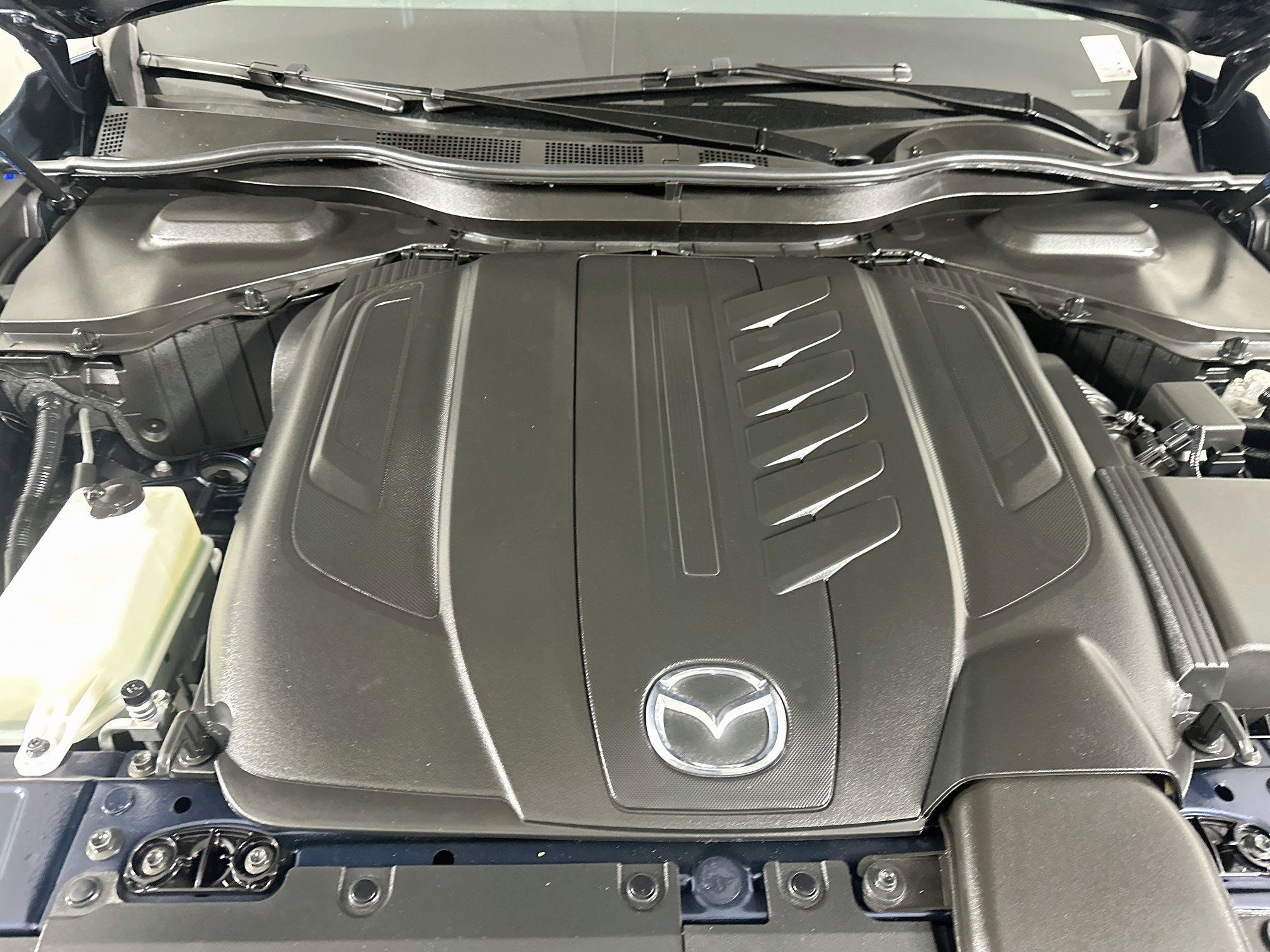 Used 2025 MAZDA CX-90 3.3 Turbo w/ Select Package AWD/4WD image 35