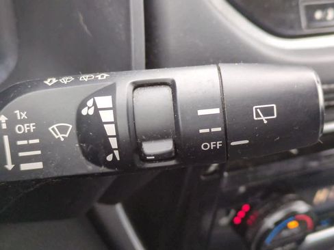 Used 2021 Nissan Rogue SL w/ Premium Package image 26