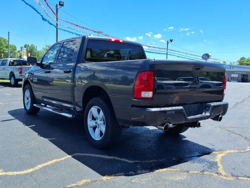 Used 2015 RAM 1500 Express AWD/4WD image 13