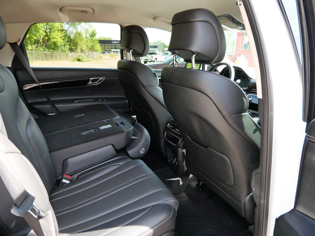Used 2021 Genesis GV80 2.5T RWD image 13