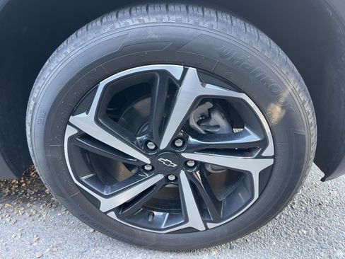 Used 2023 Chevrolet TrailBlazer RS FWD image 4