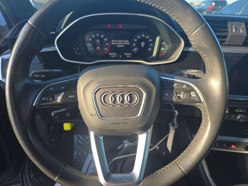 Used 2020 Audi Q3 2.0T Premium AWD/4WD image 5