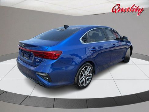 Used 2020 Kia Forte EX FWD image 3