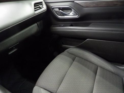 Used 2023 Chevrolet Tahoe LS image 18