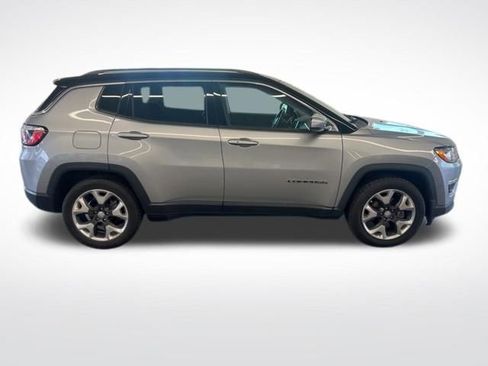 Used 2019 Jeep Compass Limited w/ Safety & Security Group image 12