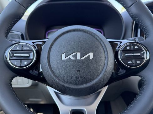 New 2025 Kia Soul EX image 33
