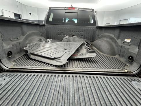 Used 2021 RAM 1500 Big Horn image 29