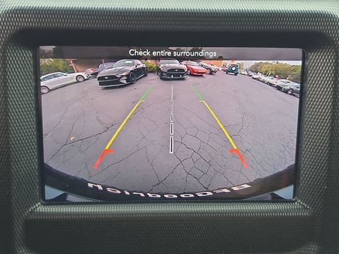 Used 2018 Jeep Wrangler Rubicon w/ Cold Weather Group image 23