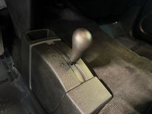 Used 2011 Chevrolet Silverado 1500 LS AWD/4WD image 15