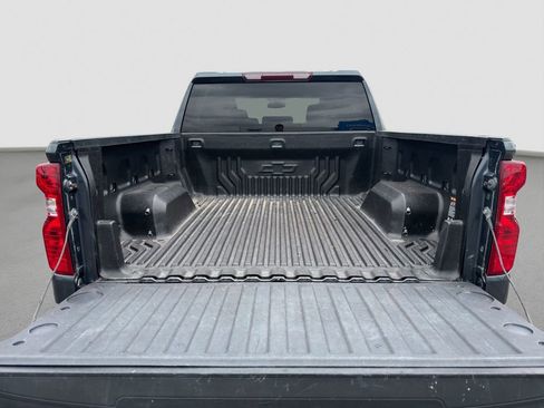Used 2022 Chevrolet Silverado 1500 LT AWD/4WD image 30