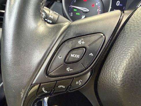 Used 2019 Toyota C-HR XLE image 23