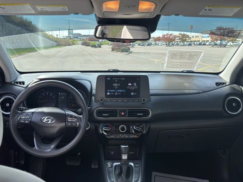 Used 2023 Hyundai Kona SEL image 17