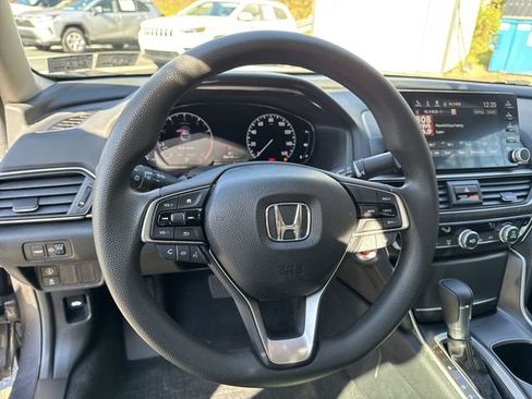 Used 2019 Honda Accord EX image 15