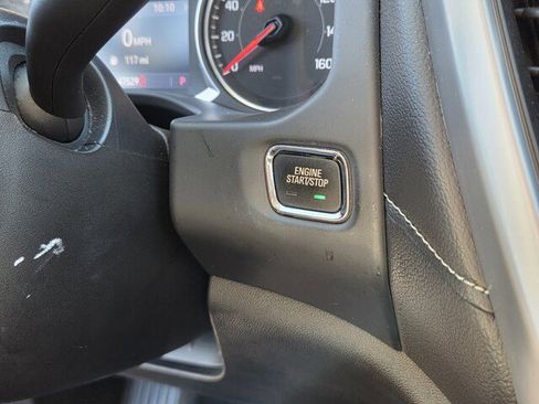 Used 2022 GMC Acadia SLT image 10