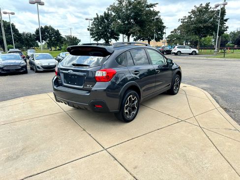 Used 2014 Subaru Crosstrek 2.0i Limited image 5