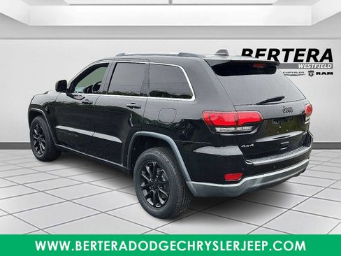 Certified 2021 Jeep Grand Cherokee Laredo X image 4