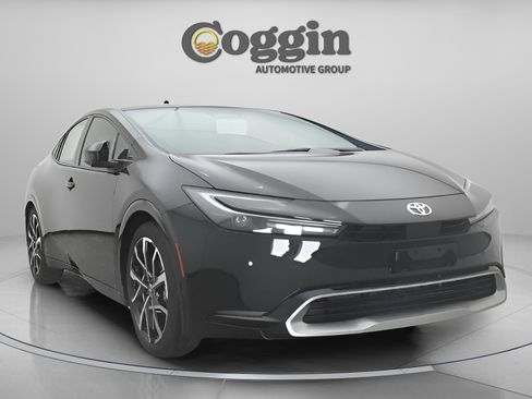 New 2026 Toyota Prius Plug-In Hybrid image 28