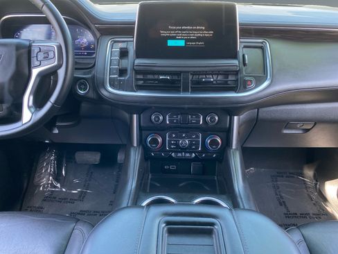Used 2024 Chevrolet Tahoe LT RWD image 11