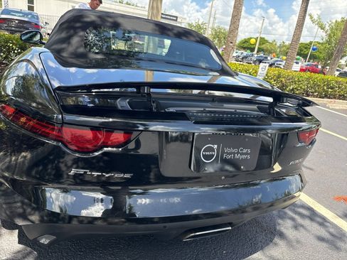Used 2020 Jaguar F-TYPE Checkered Flag RWD image 9