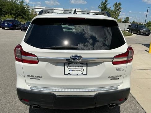 Used 2019 Subaru Ascent Touring w/ Popular Package #3 AWD/4WD image 3