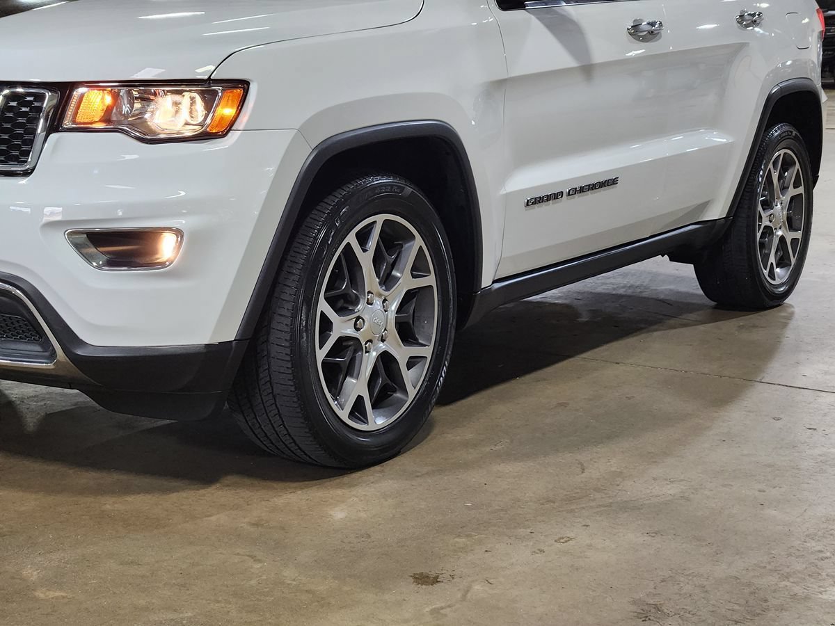 Used 2019 Jeep Grand Cherokee Limited RWD image 17