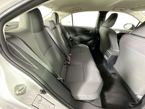 Used 2025 Toyota Corolla LE image 25
