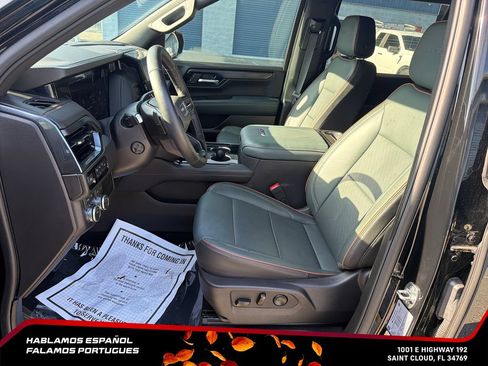 Used 2026 GMC Yukon XL AT4 AWD/4WD image 14