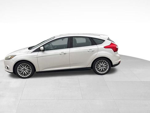 Used 2014 Ford Focus Titanium FWD image 17