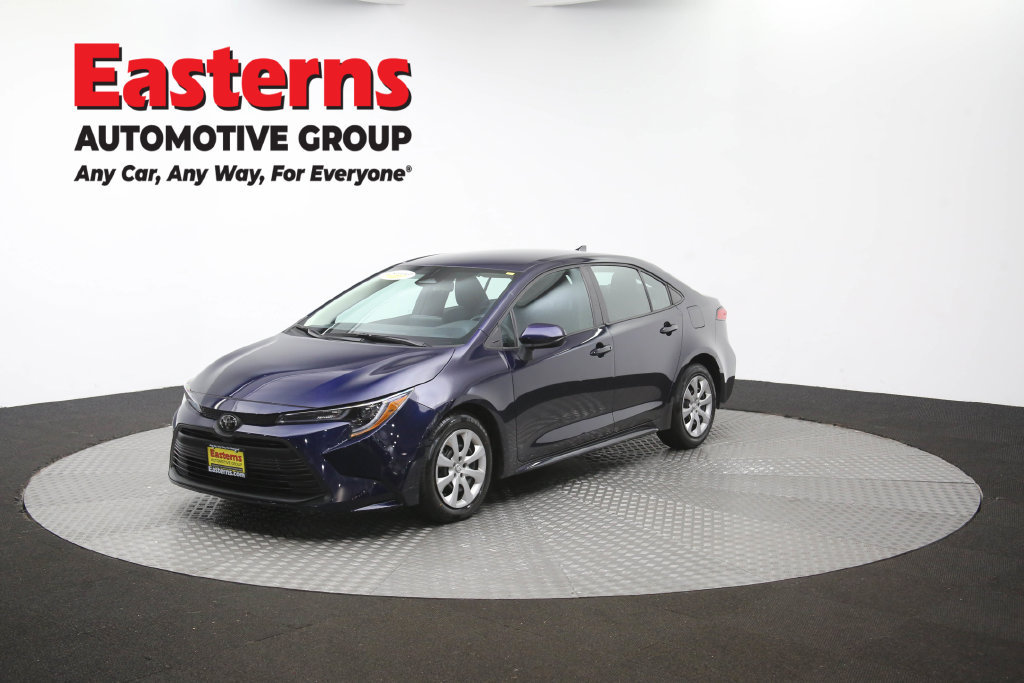 Used 2024 Toyota Corolla LE FWD image 56