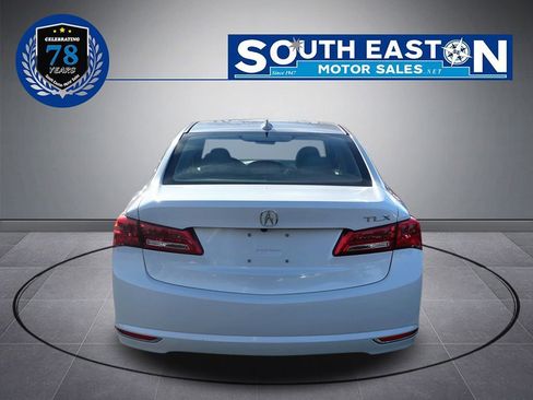 Used 2019 Acura TLX image 4
