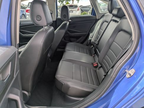 Used 2022 Volkswagen Jetta SE FWD image 29