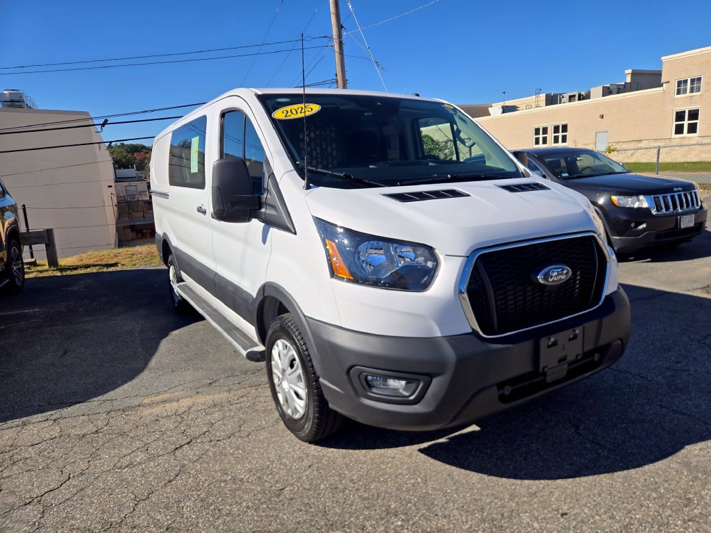 Used 2025 Ford Transit 250 Low Roof w/ Exterior Upgrade Package RWD image 7