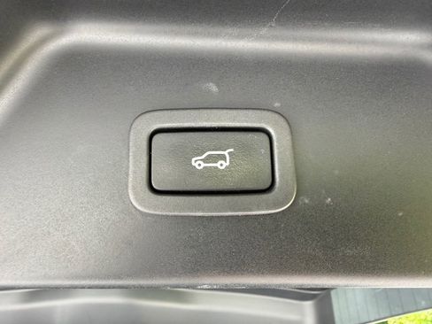 Used 2014 Land Rover Range Rover Supercharged AWD/4WD image 20