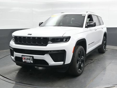 New 2026 Jeep Grand Cherokee L Limited AWD/4WD image 6