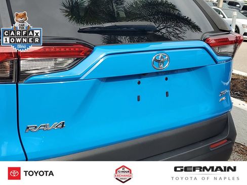 Used 2019 Toyota RAV4 XLE AWD/4WD image 17