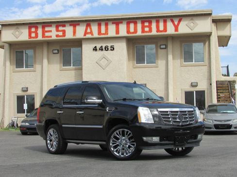 Used 2009 Cadillac Escalade 2WD image 1