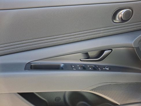 New 2026 Hyundai Elantra Sport image 8