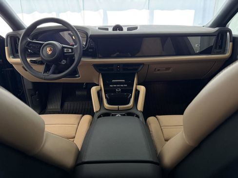 New 2026 Porsche Cayenne E-Hybrid image 17