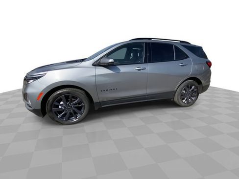 Used 2024 Chevrolet Equinox RS w/ RS Leather Package AWD/4WD image 7