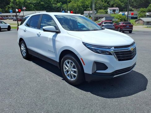 Certified 2024 Chevrolet Equinox LT image 9