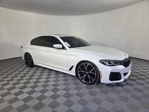 Used 2022 BMW M550i xDrive w/ Executive Package AWD/4WD image 2
