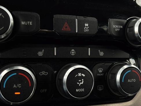Used 2023 RAM 3500 Laramie w/ Chrome Bumper Package AWD/4WD image 47