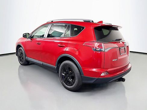 Used 2017 Toyota RAV4 LE w/ All Weather Liner Package AWD/4WD image 5