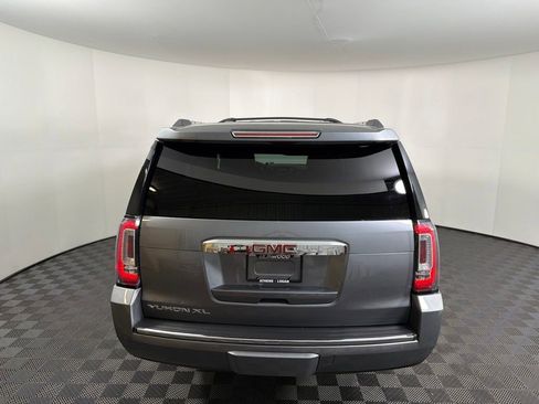 Used 2018 GMC Yukon XL Denali w/ Open Road Package AWD/4WD image 14