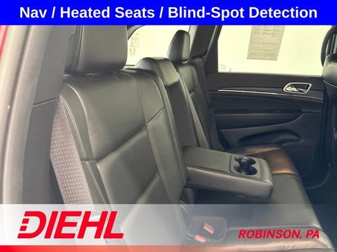 Used 2020 Jeep Grand Cherokee Limited AWD/4WD image 11