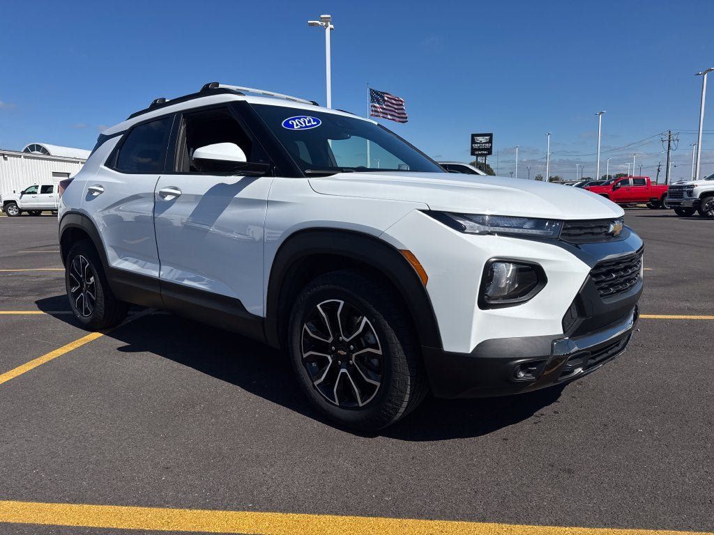 Used 2022 Chevrolet TrailBlazer ACTIV w/ Convenience Package FWD image 9